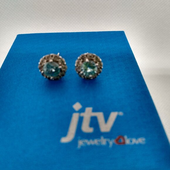 Cambodian blue zircon earrings - Picture 6 of 7